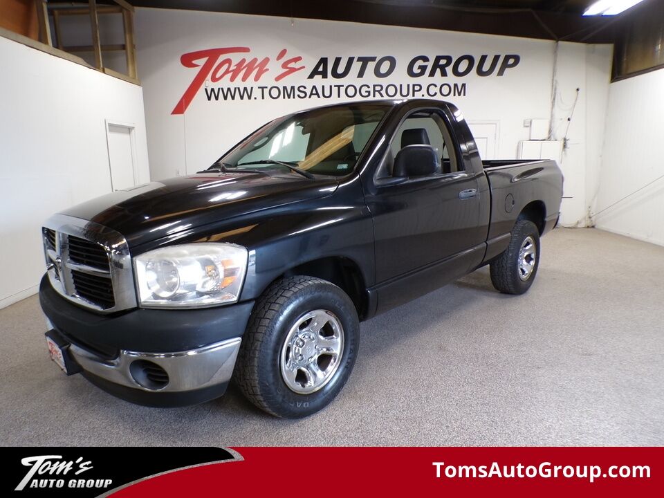 2008 Dodge Ram 1500  - Tom's Auto Sales, Inc.