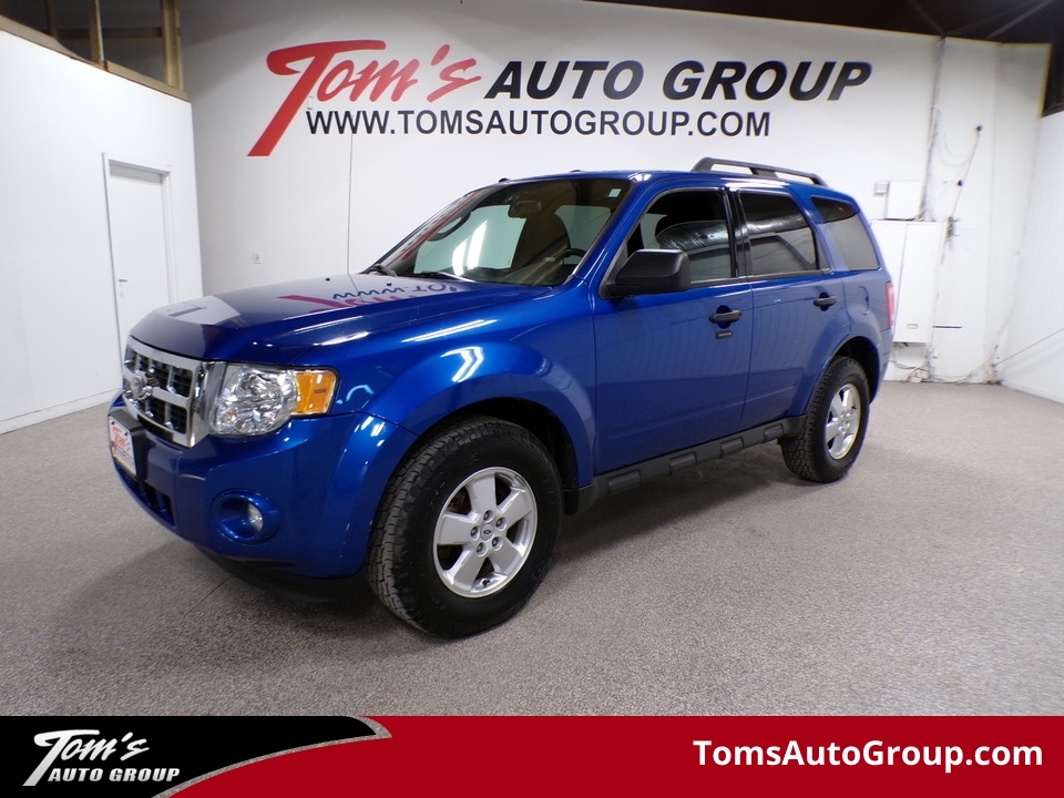 2012 Ford Escape XLT  - W81986L  - Toms Auto Sales West