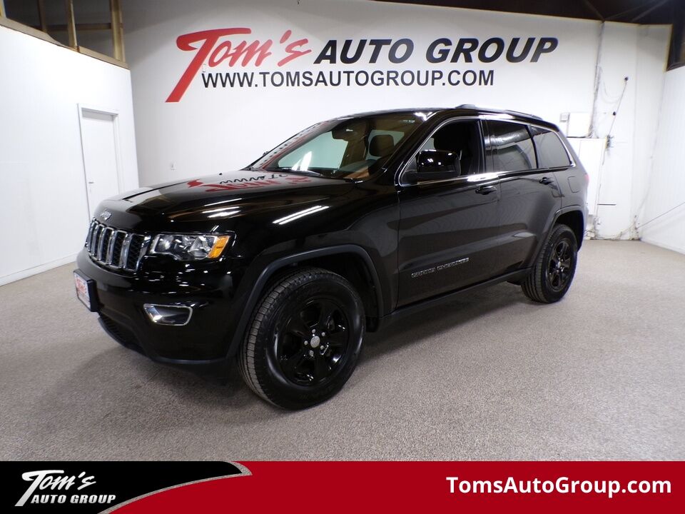 2017 Jeep Grand Cherokee  - Tom's Budget Cars
