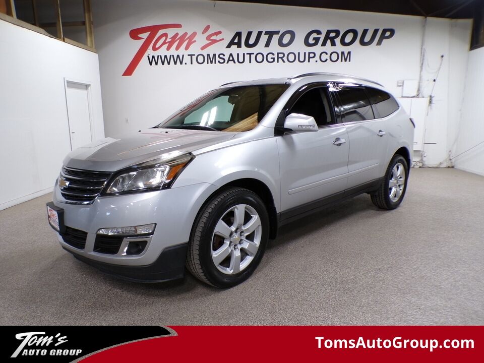 2017 Chevrolet Traverse  - Tom's Auto Group