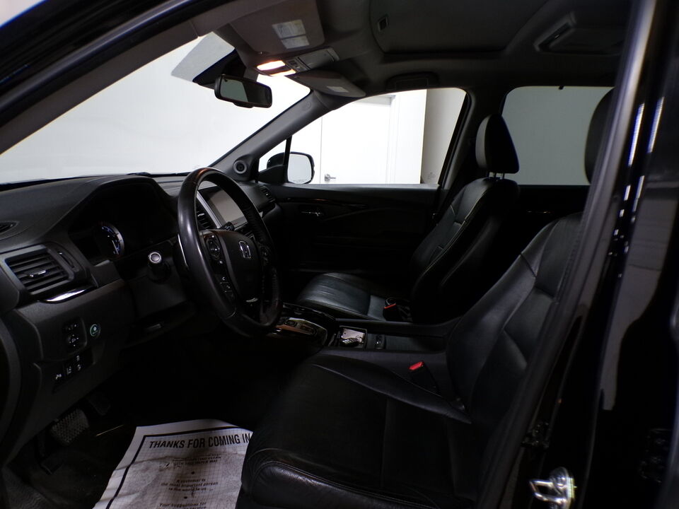 2016 Honda Pilot  - Tom's Credit City