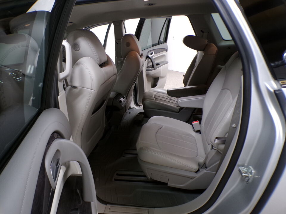 2017 Buick Enclave  - Tom's Budget Cars