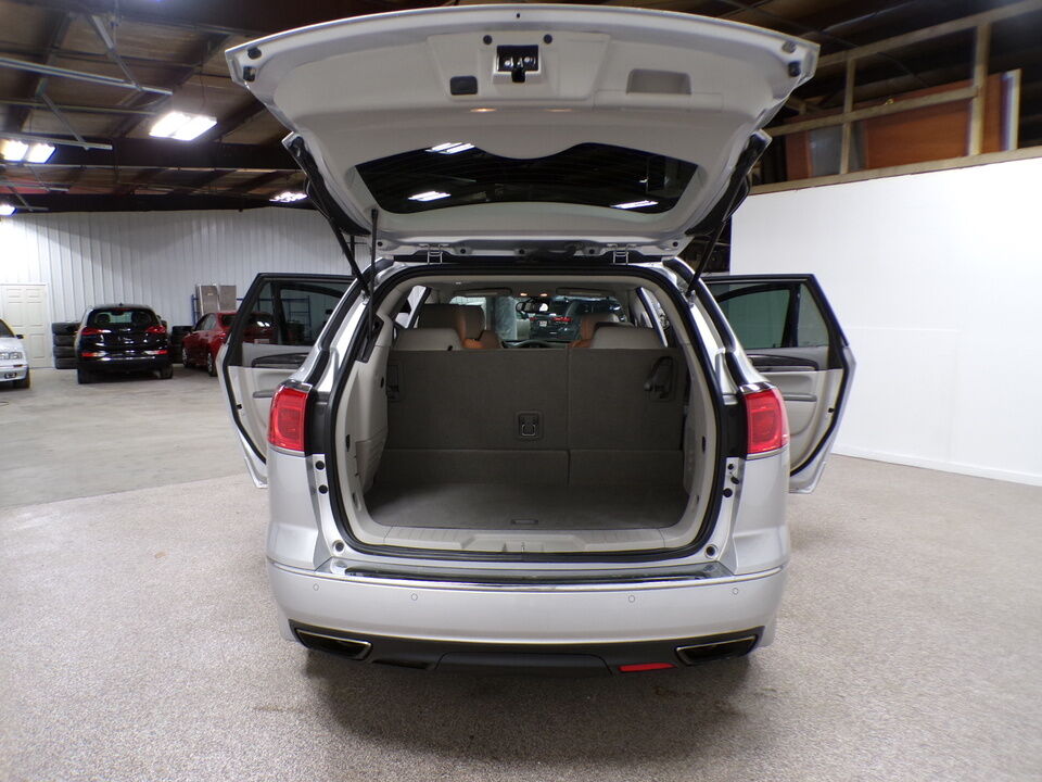 2017 Buick Enclave  - Tom's Budget Cars