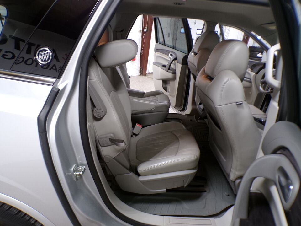 2017 Buick Enclave  - Tom's Budget Cars