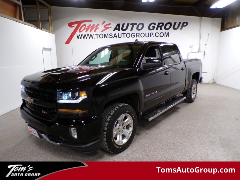 2018 Chevrolet Silverado 1500 LT  - T71486L  - Tom's Truck