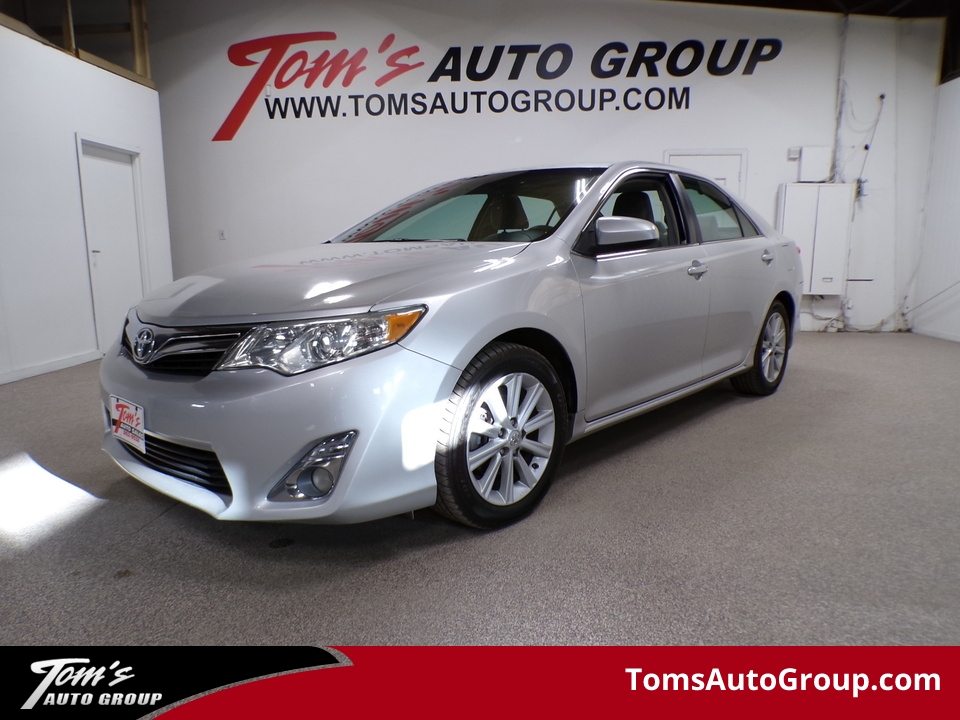 2013 Toyota Camry XLE  - M91921L  - Tom's Auto Sales, Inc.