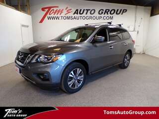 2018 Nissan Pathfinder SV