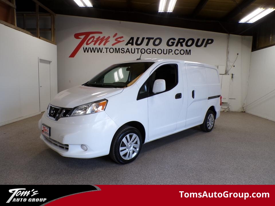 2017 Nissan NV200 Compact Cargo SV  - T93524L  - Tom's Auto Group