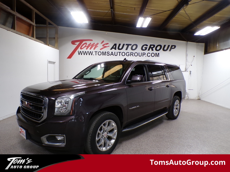 2016 GMC Yukon XL SLT  - M41644L  - Tom's Auto Group