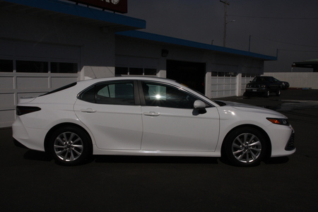 2021 Toyota Camry  - Bob's Fine Cars