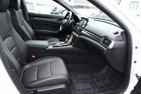 2021 Honda Accord  - Bob's Fine Cars