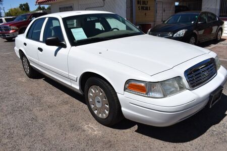 2005 Ford Crown Victoria  - Dynamite Auto Sales