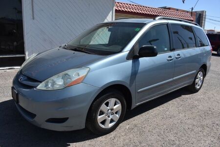 2006 Toyota Sienna  - Dynamite Auto Sales