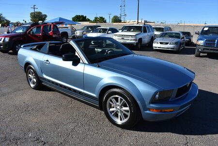 2005 Ford Mustang  - Dynamite Auto Sales