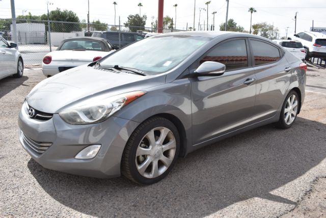 2013 Hyundai Elantra  - Dynamite Auto Sales