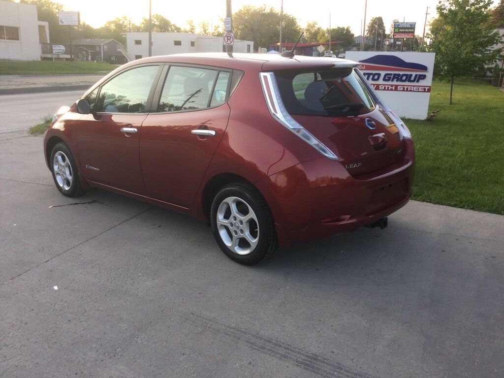 2015 Nissan LEAF  - MCCJ Auto Group