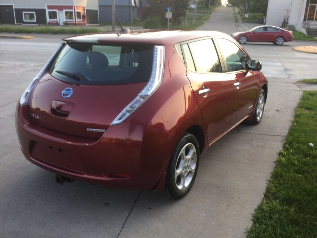 2015 Nissan LEAF  - MCCJ Auto Group