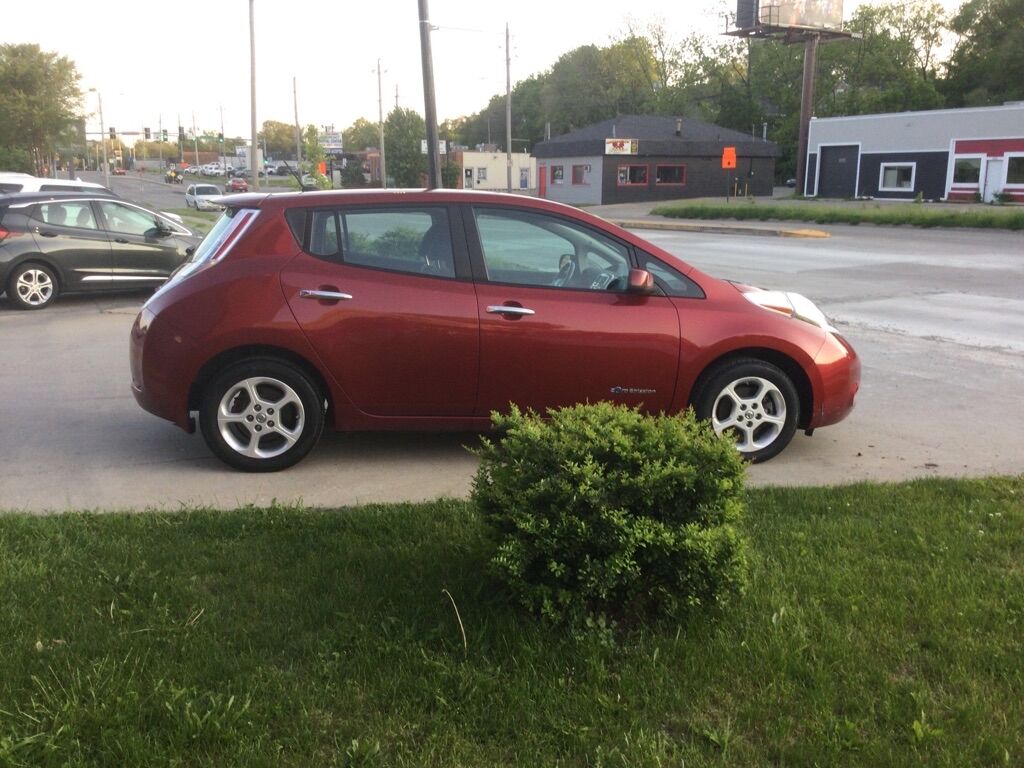 2015 Nissan LEAF  - MCCJ Auto Group