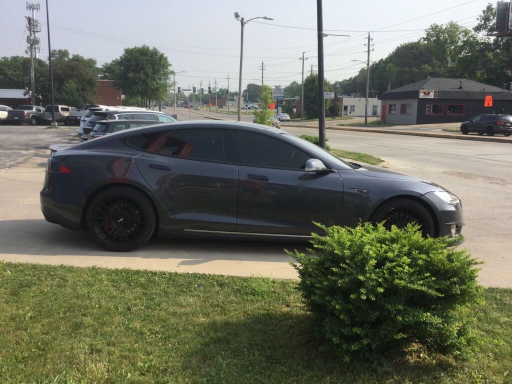 2016 Tesla Model S  - MCCJ Auto Group