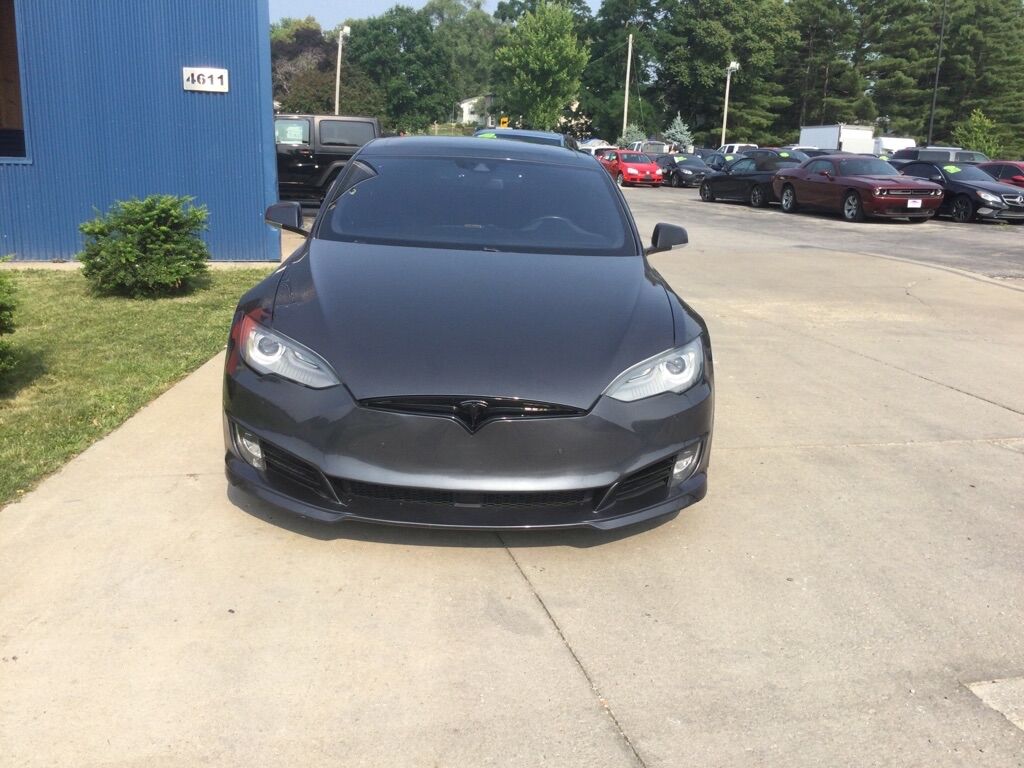 2016 Tesla Model S  - MCCJ Auto Group