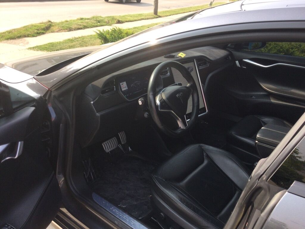 2016 Tesla Model S  - MCCJ Auto Group