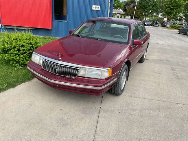 1993 Lincoln Continental (93) EXECUTIVE for Sale  - 104063  - MCCJ Auto Group