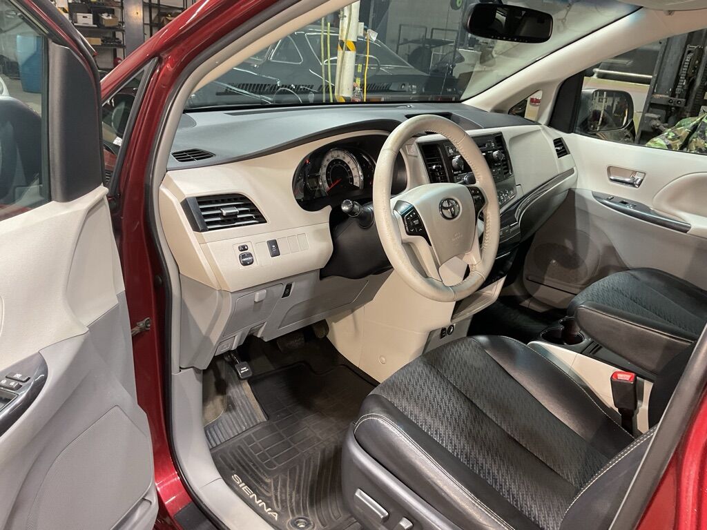 2014 Toyota Sienna  - MCCJ Auto Group
