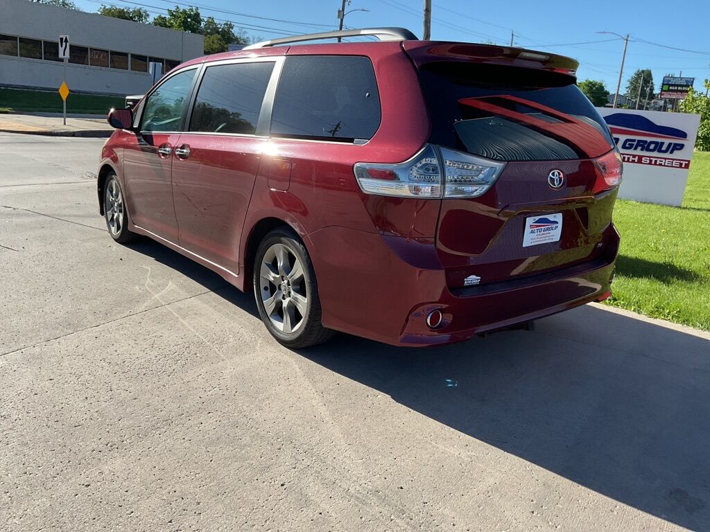 2014 Toyota Sienna  - MCCJ Auto Group