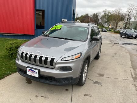 2016 Jeep Cherokee  - MCCJ Auto Group