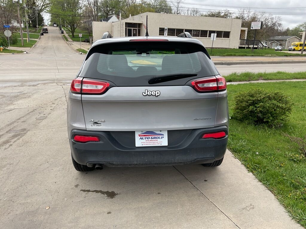 2016 Jeep Cherokee  - MCCJ Auto Group