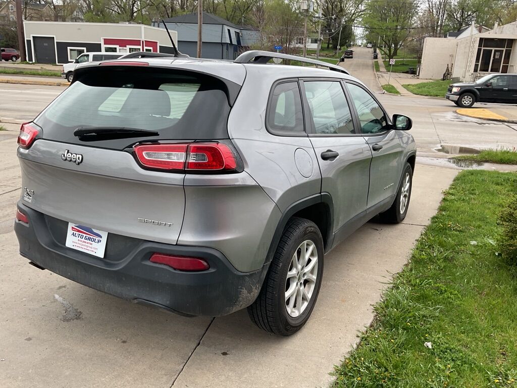 2016 Jeep Cherokee  - MCCJ Auto Group