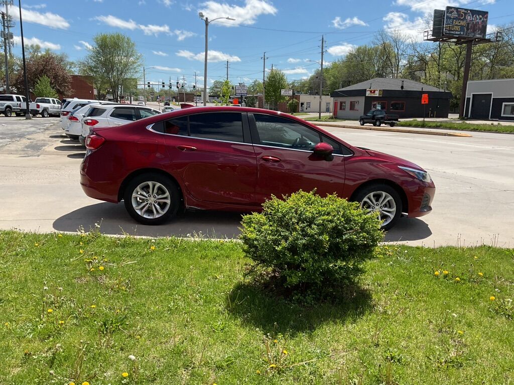 2019 Chevrolet Cruze  - MCCJ Auto Group