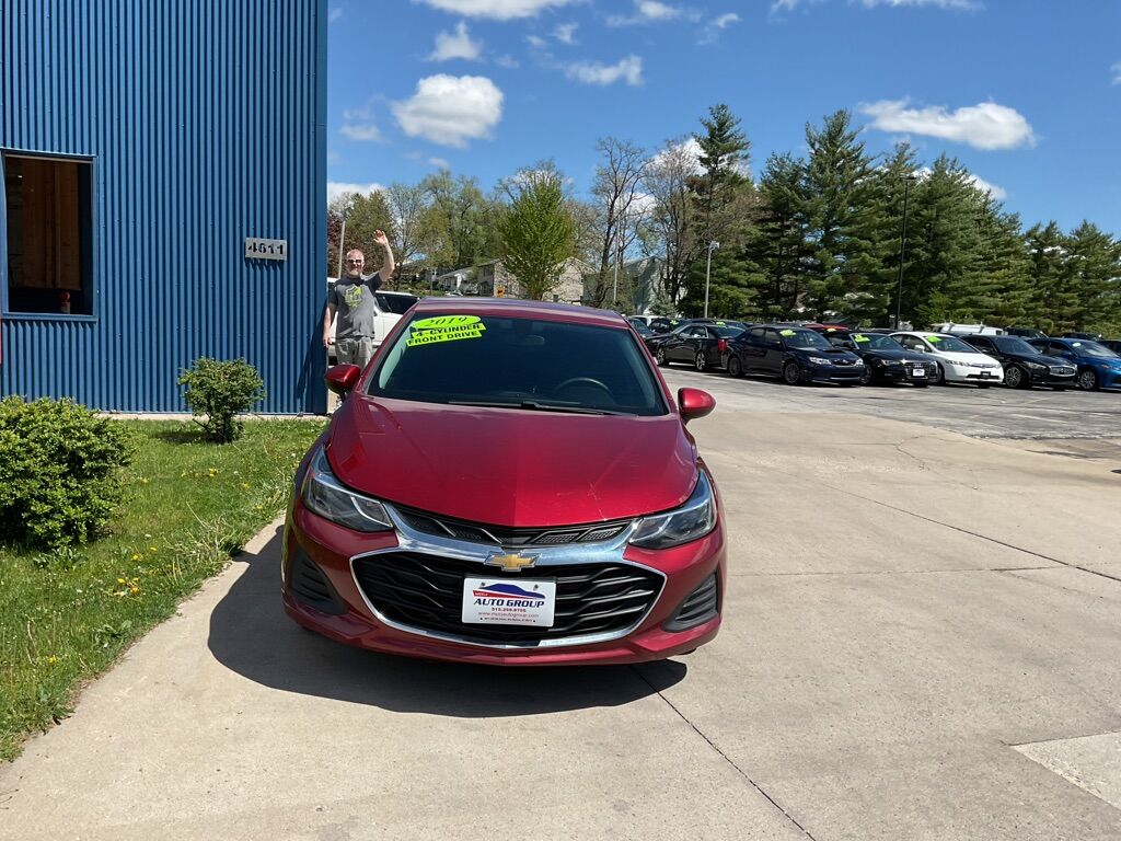 2019 Chevrolet Cruze  - MCCJ Auto Group