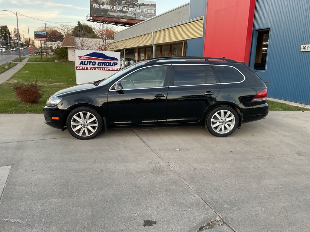 2013 Volkswagen Jetta  - MCCJ Auto Group