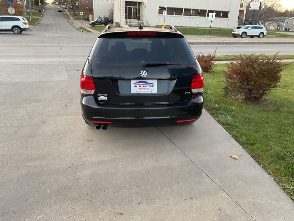 2013 Volkswagen Jetta  - MCCJ Auto Group