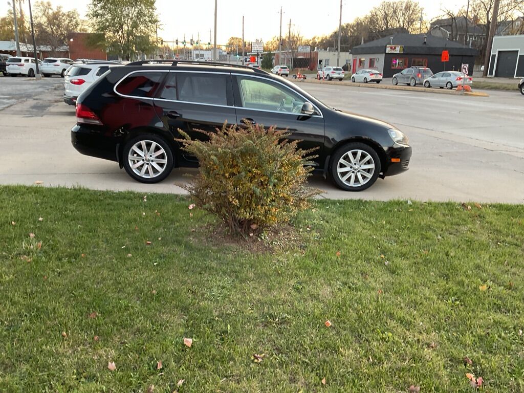 2013 Volkswagen Jetta  - MCCJ Auto Group