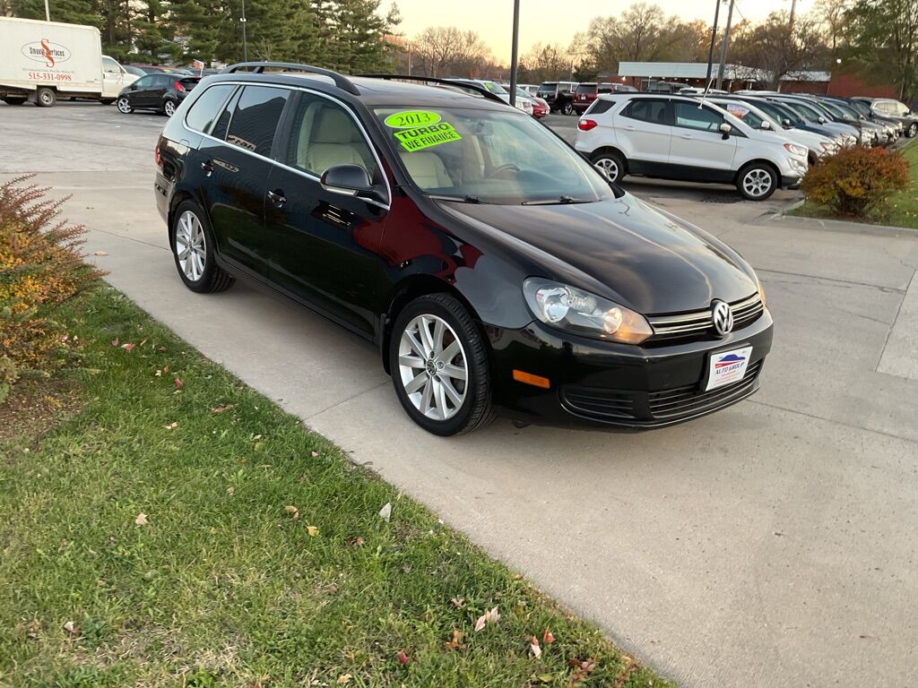 2013 Volkswagen Jetta  - MCCJ Auto Group