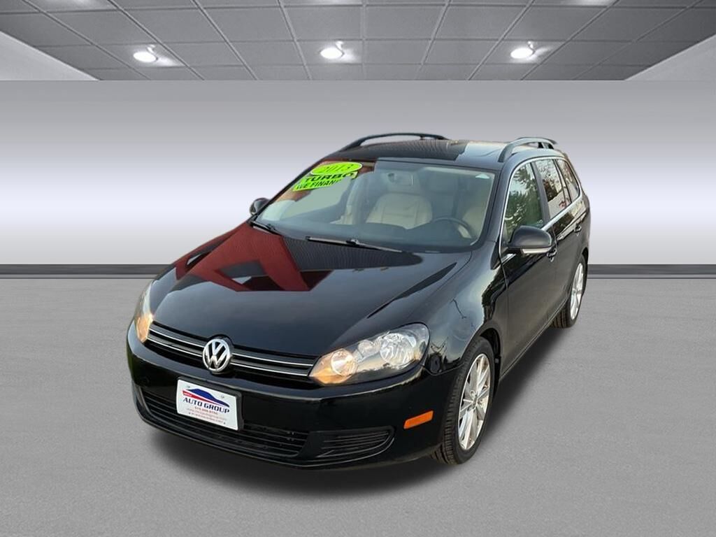 2013 Volkswagen Jetta  - MCCJ Auto Group