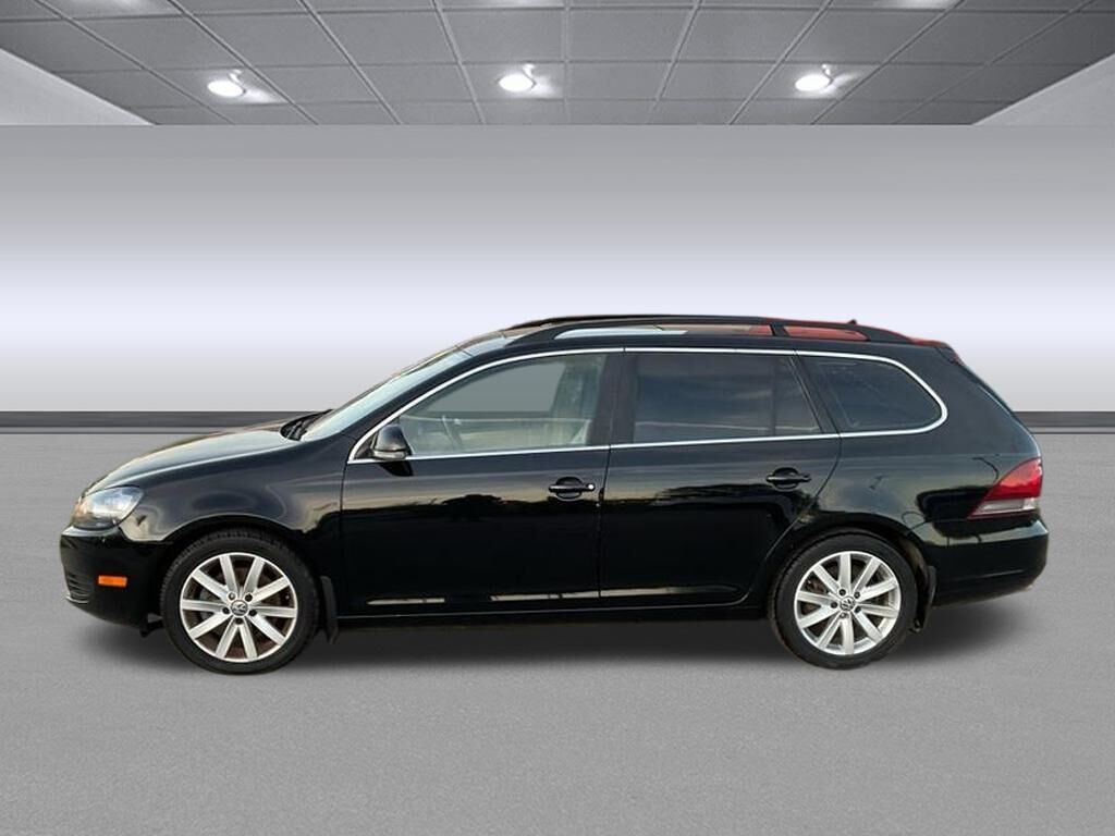 2013 Volkswagen Jetta  - MCCJ Auto Group