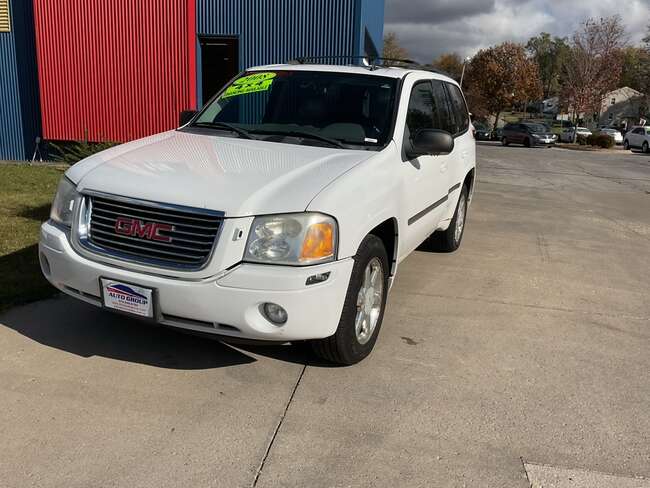 2008 GMC Envoy SLT 4WD for Sale  - 104288  - MCCJ Auto Group