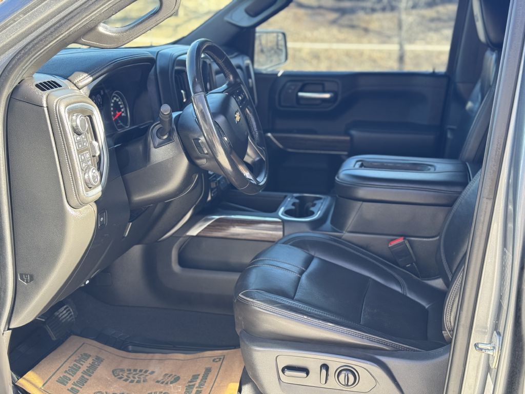 2019 Chevrolet Silverado 1500  - MCCJ Auto Group