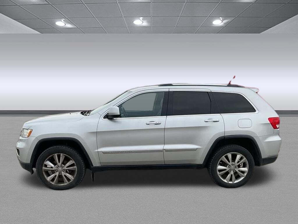 2013 Jeep Grand Cherokee  - MCCJ Auto Group