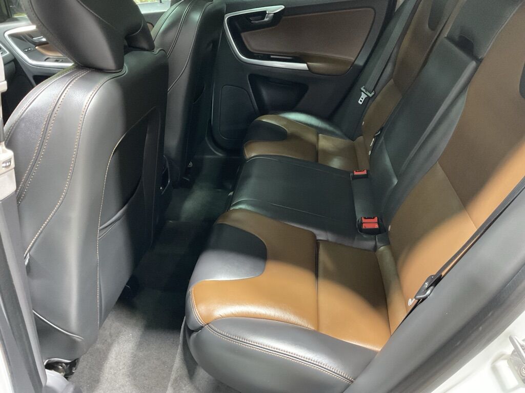 2017 Volvo XC60  - MCCJ Auto Group