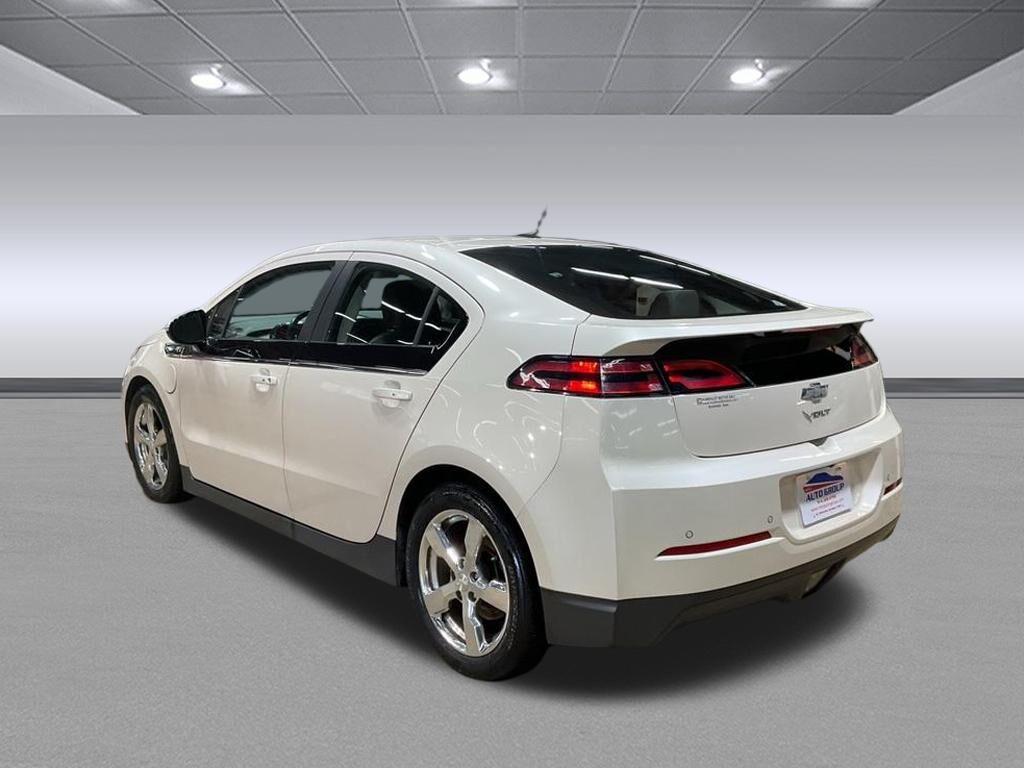 2013 Chevrolet Volt  - MCCJ Auto Group