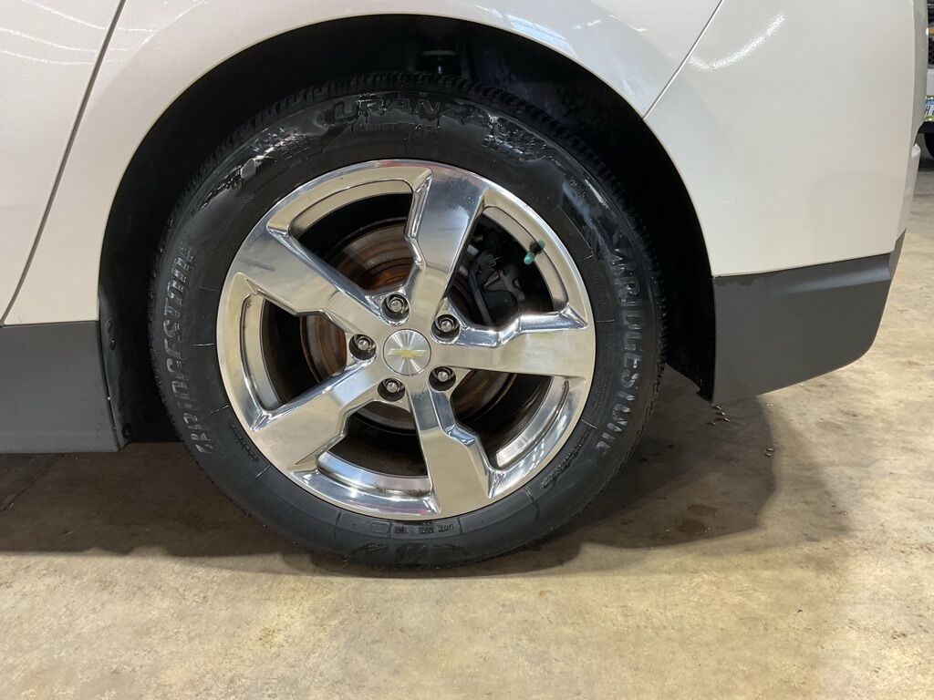 2013 Chevrolet Volt  - MCCJ Auto Group