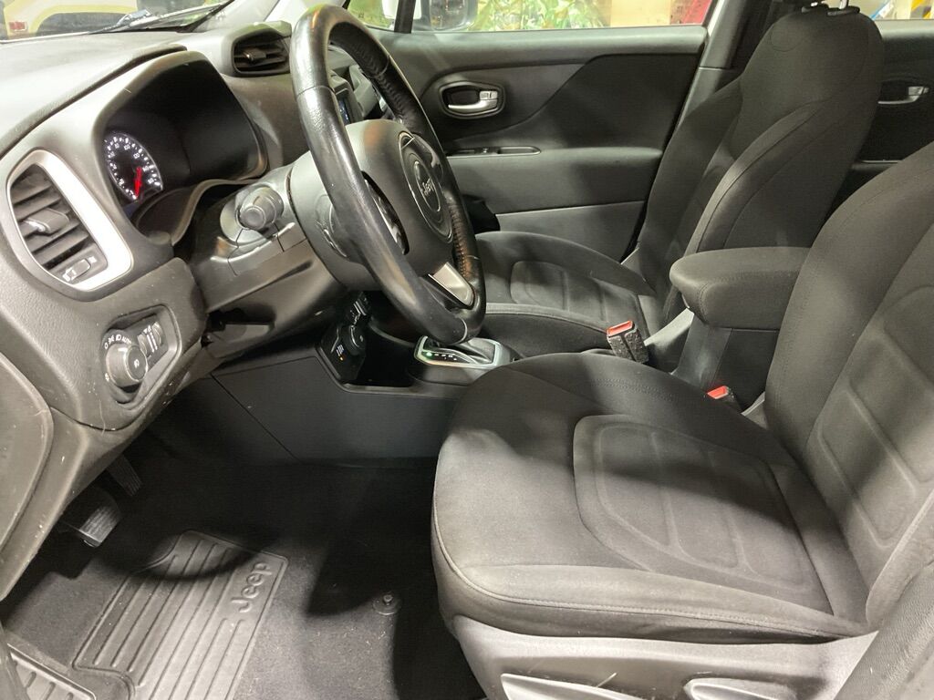 2019 Jeep Renegade  - MCCJ Auto Group