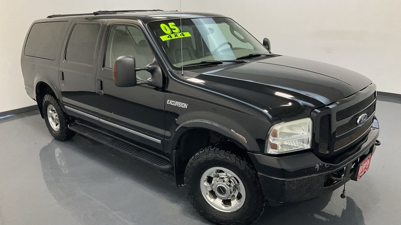 2005 Ford Excursion  - C & S Car Company