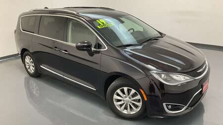 2019 Chrysler Pacifica Wagon for Sale  - 17868  - C & S Car Company