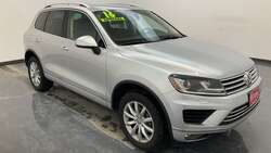 2016 Volkswagen Touareg 4D S