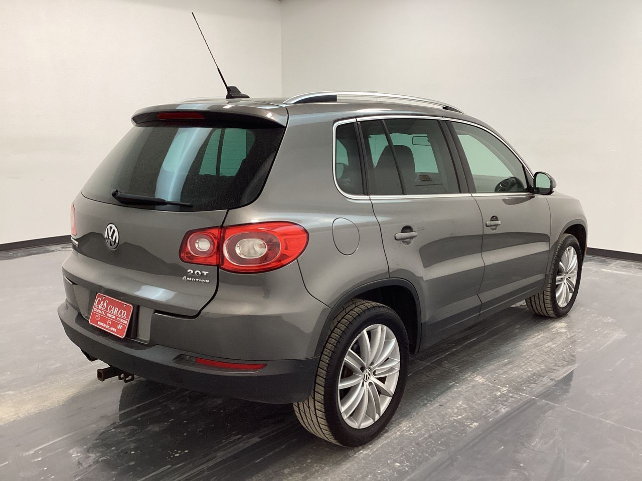 2011 Volkswagen Tiguan  - C & S Car Company II